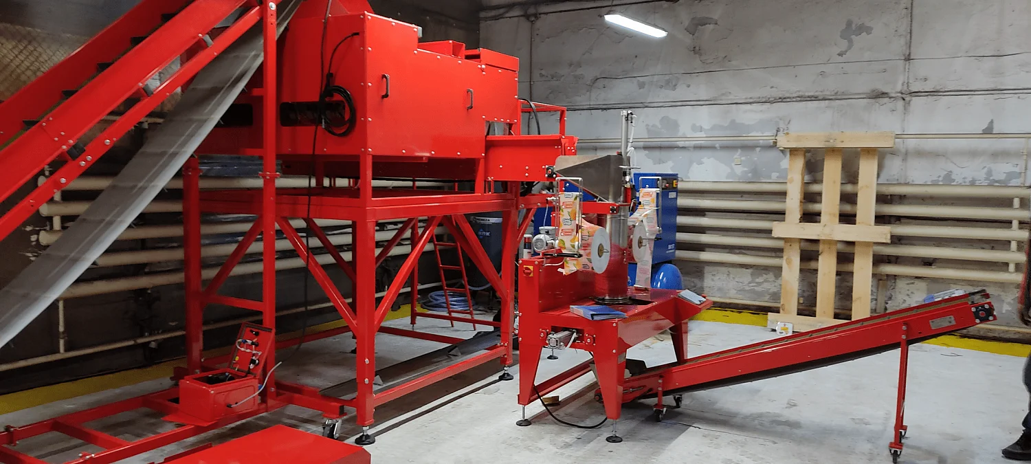 Фасовка цитрусовых в сетку-пакет с лентой